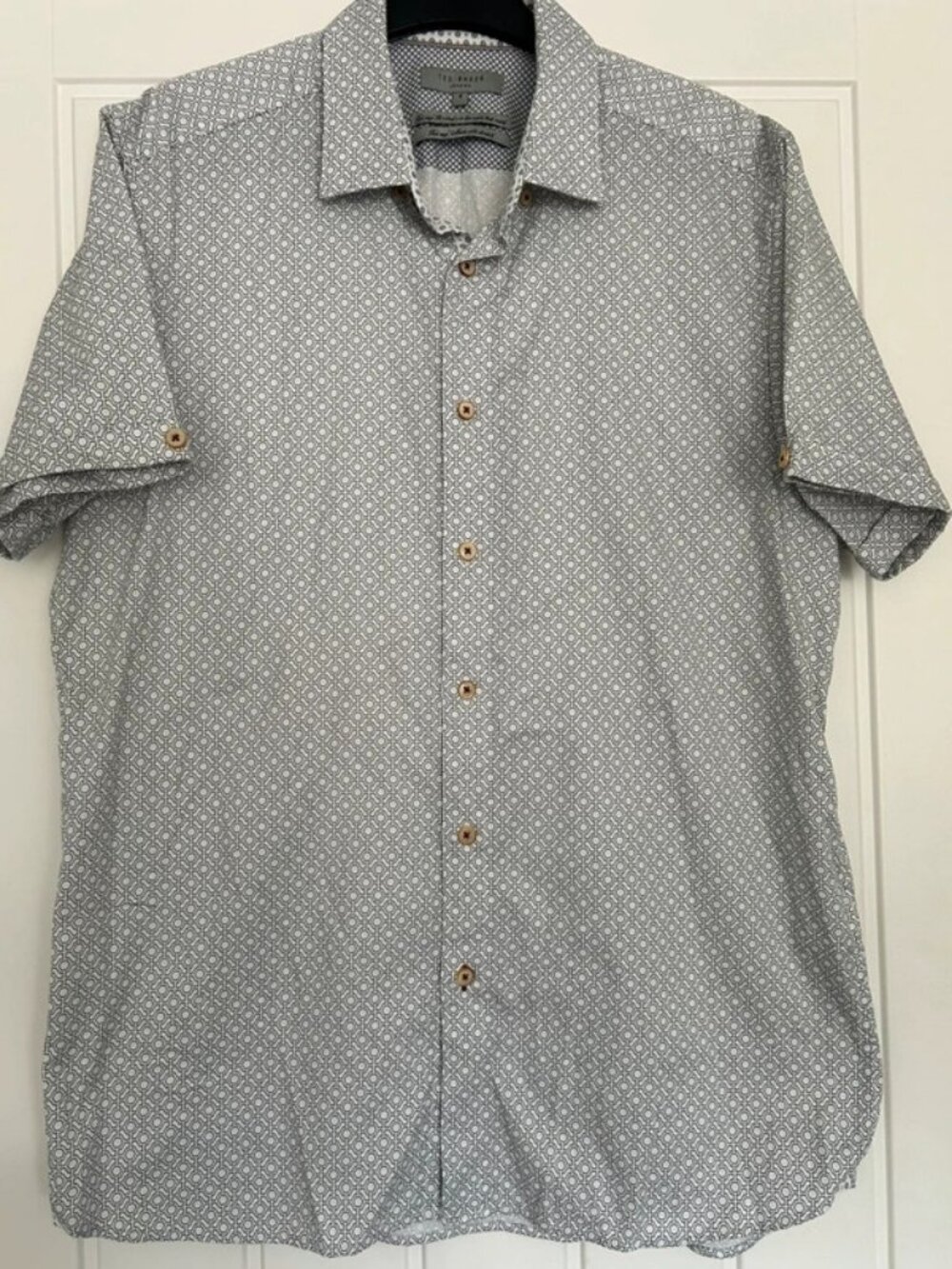 Ted Baker Men's Navy & White Short Sleeve Shirt- Large (4) - Very Good Condition